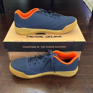 Pearl Izumi Navy and Orange Men's flat pedal biking Shoes
